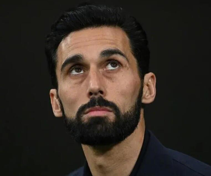 ag体育官网-皇马更衣室质疑阿韦洛亚用人战术，球员称换帅未带来实质改变|塞尔|卡斯蒂亚|联赛表现|皇家马德里|阿尔瓦塞特_新浪体育_新浪新闻